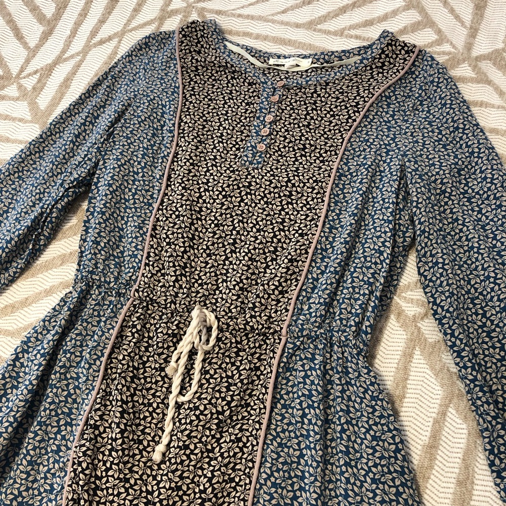 Comme Toi Mixed Floral Panel Mini Dress with Drawstring - Picture 4 of 14